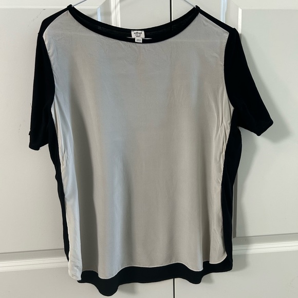 Aritzia Wilfred Silk Split Side T-shirt Blouse Short Sleeve Black Cream Size XS - Picture 3 of 5